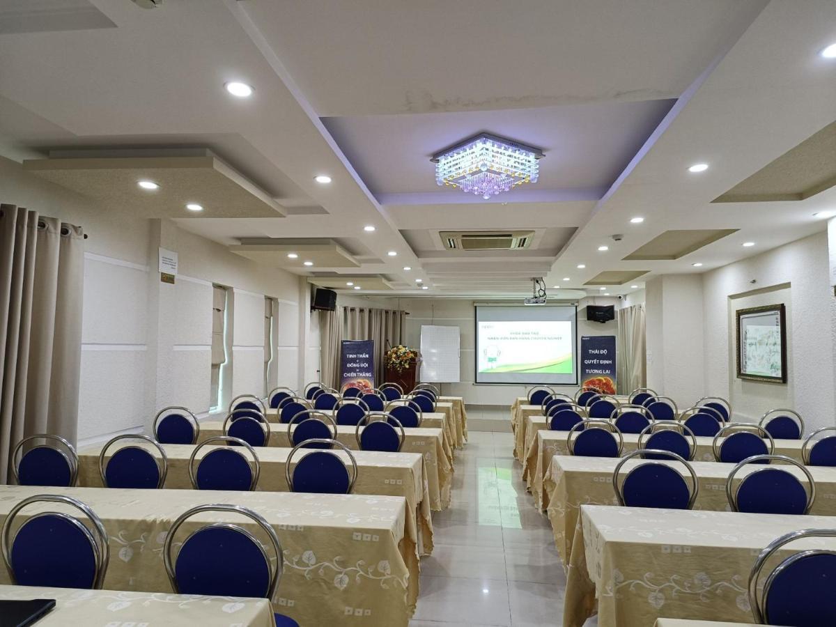 Thien Ha Hotel Thu Dau Mot エクステリア 写真
