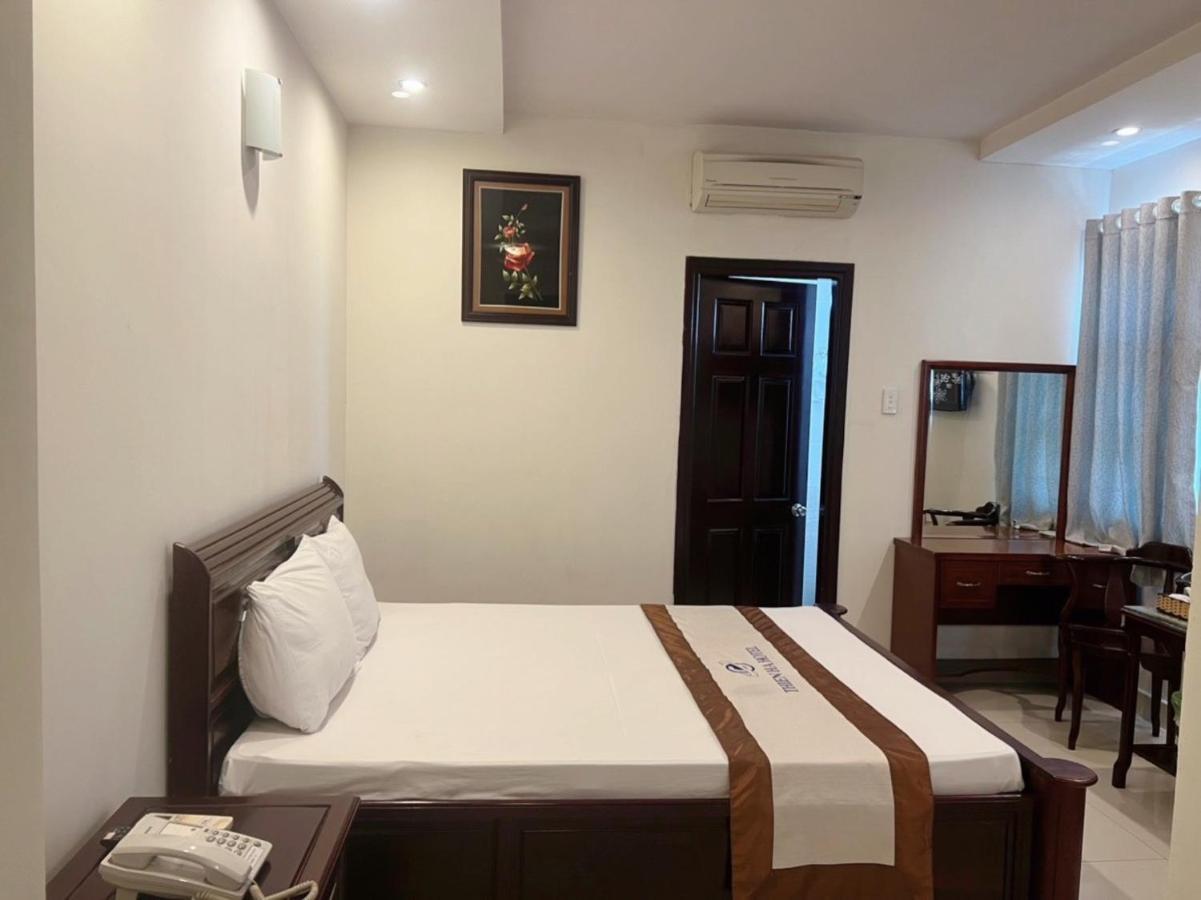 Thien Ha Hotel Thu Dau Mot エクステリア 写真