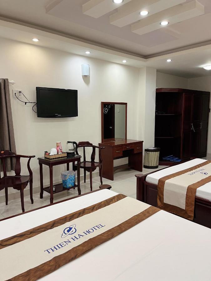 Thien Ha Hotel Thu Dau Mot エクステリア 写真